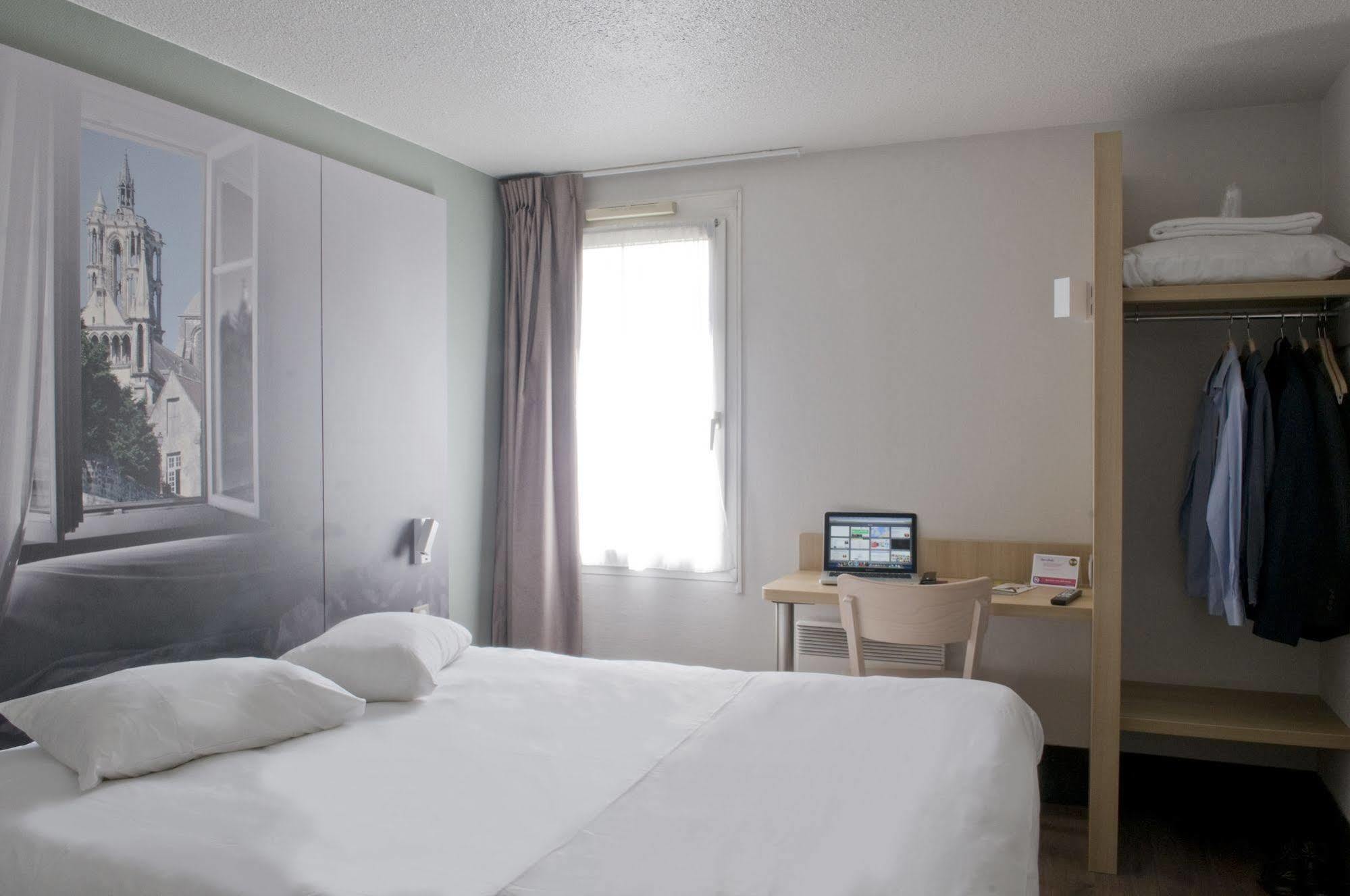B&B Hotel Saint-Quentin Exterior foto